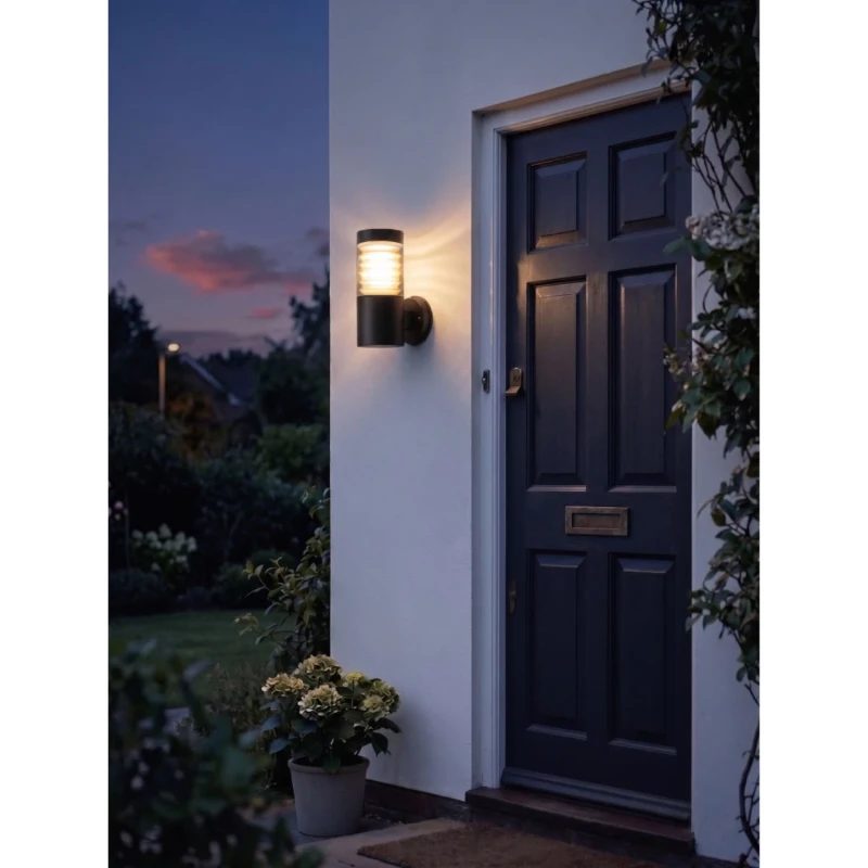 Czarna lampa elewacyjna JOY 91063L BL