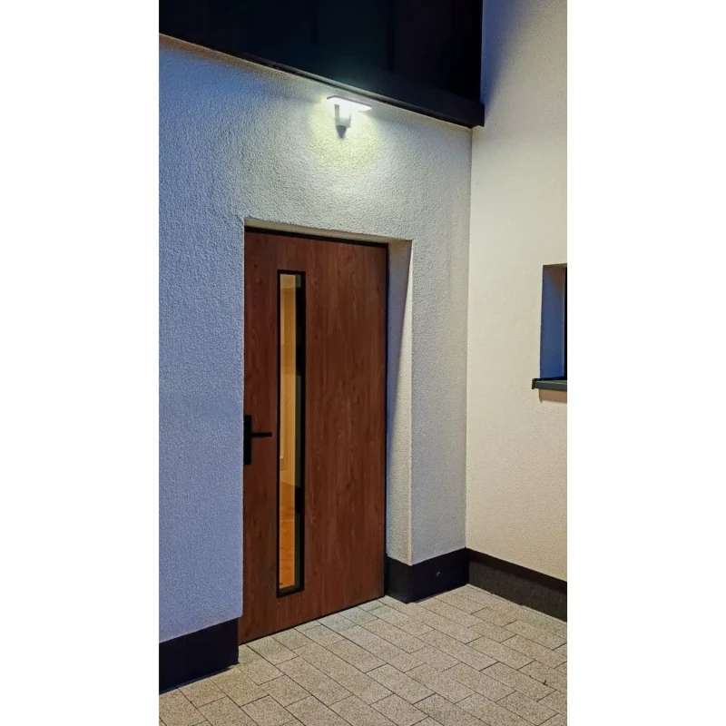 nowoczesna lampa elewacyjna FLER IP54