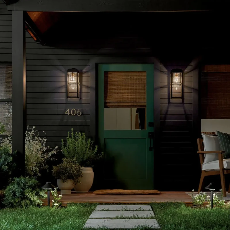 klasyczna lampa elewacyjna HONE